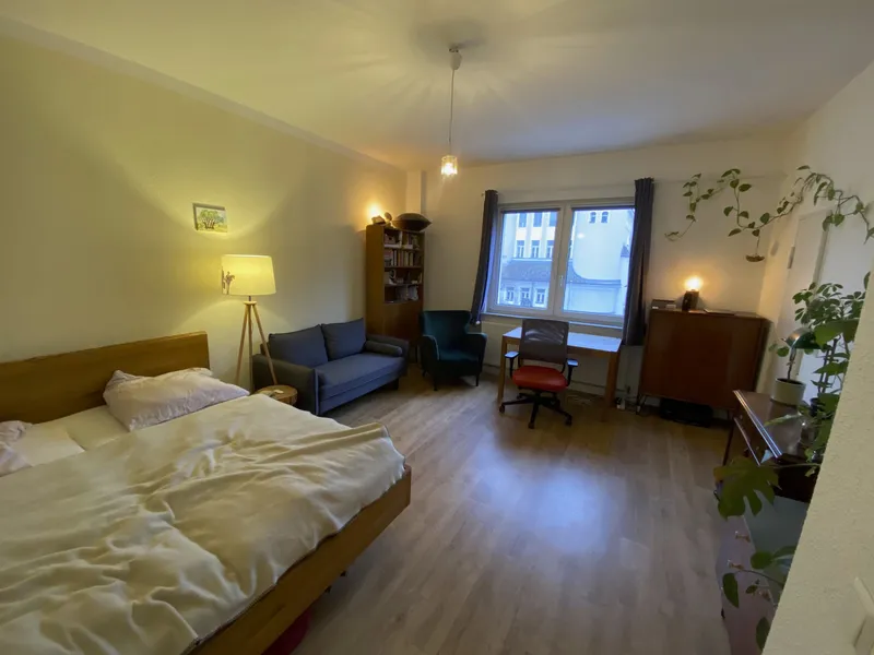 Privatvermietung - Schöneberg - Grundsanierte 1 Zimmerwohnung — photo 1